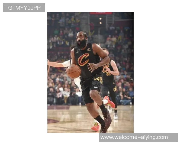 哈登首节火力全开独得14分助篮网迎来强势开局